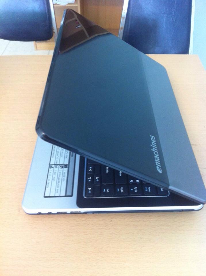 notebook Core i3 เล่นเกมส์แแนไลน์แรงๆสบายๆ เครื่องสวยสภาพนางฟ้า รูปที่ 1