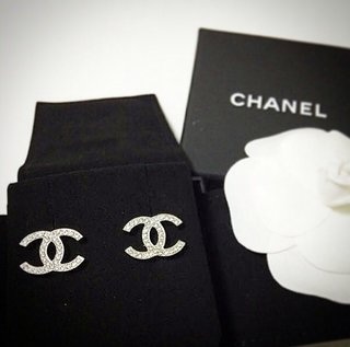 ต่างหู Chanel Classic Silver รูปที่ 1