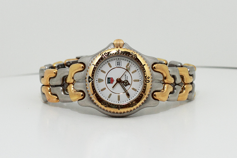 Tag Heuer ก้างปลา lady หน้าขาว วงแหวน สองกษัตย์ [SOLD] รูปที่ 1