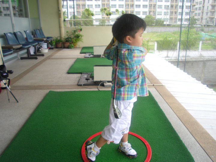 X1 Golf เรียนกอล์ฟ สอนกอล์ฟ อย่างถูกวิธี มีมาตรฐาน ด้วยโปรผู้สอนที่มีประสบการณ์ รูปที่ 3