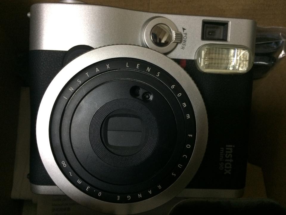 ขายกล้องโพราลอยด์ Fujifilm Instax Mini 90 NEO Classic มืองสอง แถมฟิล์ม 2 กล่อง รูปที่ 1