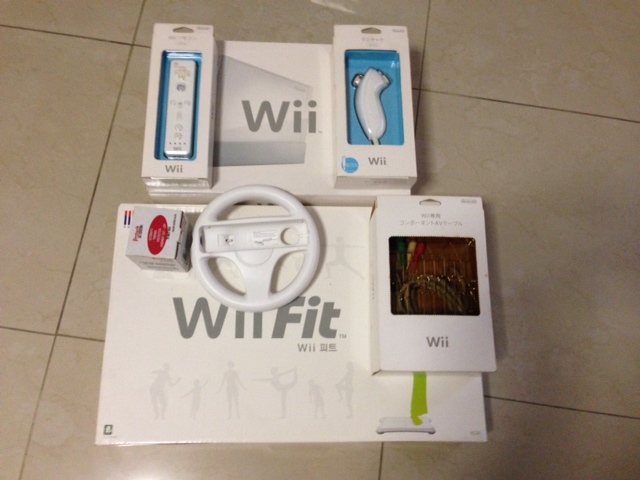 ขายเครื่องเล่นเกมส์ Wii US รูปที่ 1
