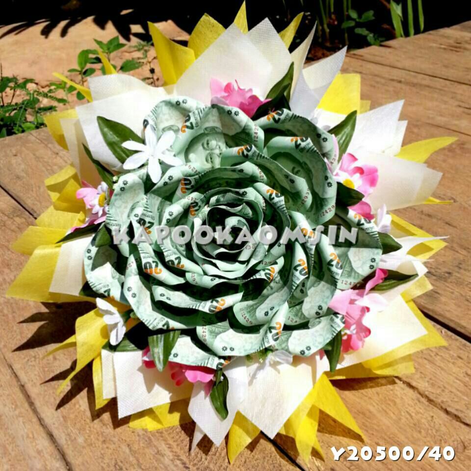 ช่อดอกไม้จากธนบัตร รูปที่ 4