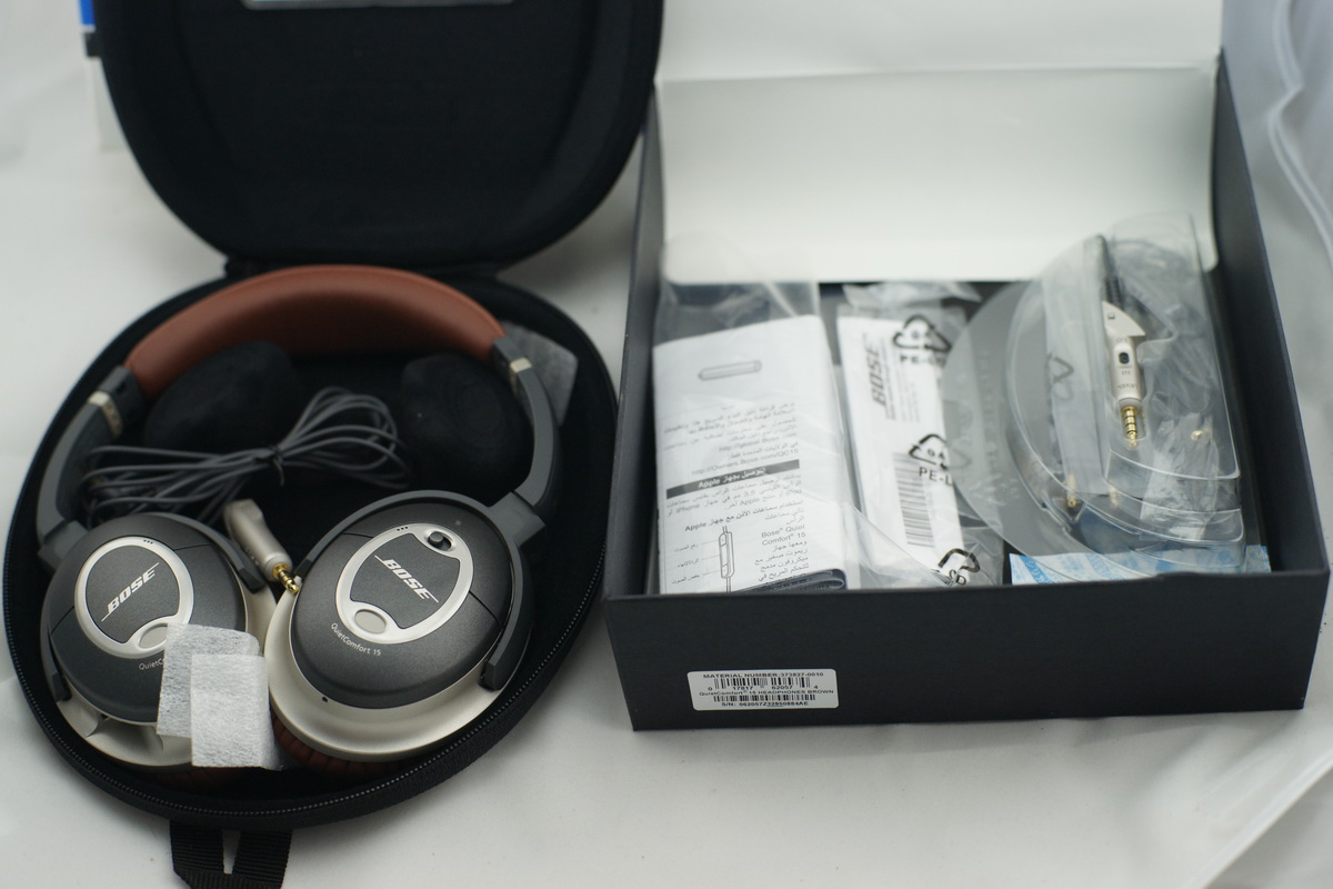 ขออนุญาตขาย หูฟังเสียงดี ((((( BOSE ))))) QC15 Quiet Comfort Noise Cancelling Limited Edition รูปที่ 4