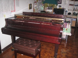 ต้องการขาย Grand Piano รูปที่ 3