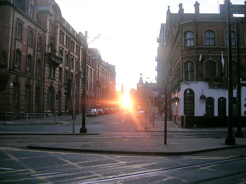 คอร์สเรียนภาษาอังกฤษระยะสั้น 2-3 เดือน ที่ Manchester ประเทศอังกฤษ รูปที่ 2