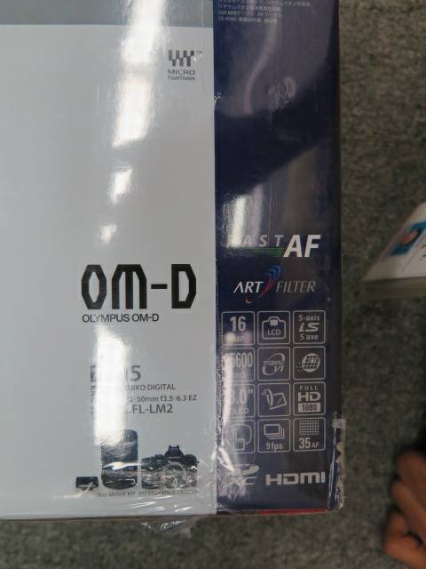 ขาย Olympus omd- em5 ไม่แกะ รูปที่ 2
