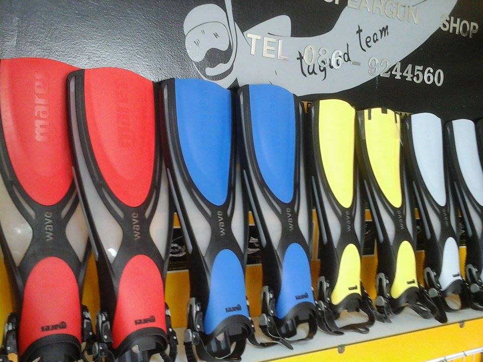 ตีนกบยี่ห้อ MARES(แบบเปิดส้น)ราคา 3550 บาท จัดส่งฟรีที่ร้าน thailandspeargun shop บน facebook รูปที่ 2
