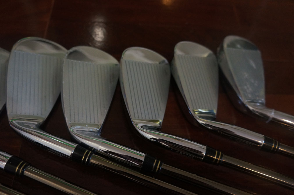 ขายไม้กลอ์ฟ 1.Driver Cleveland / 2.ชุดเหล็ก T-ZOOM X / 3.ถุงไดรฟ์ซ้อมกอล์ฟ ยี่ห้อ Zebra / 4. ถุงมือยี่ห้อ Zebra รูปที่ 6