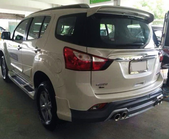 สเกิร์ตรอบคัน ISUZU MU-X v2 บริการติดตั้งฟรี ทั่วกทม. พร้อมส่งทั่วประเทศ รูปที่ 1