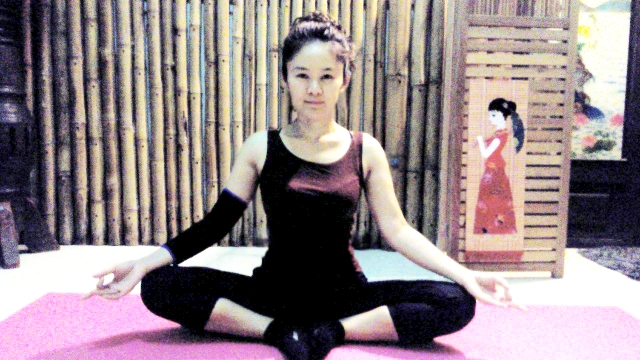 เรียนโยคะสอนโยคะหมู่บ้านรัตนาธิเบศรและรับสอนโยคะนอกสถานที่098-2713955 รูปที่ 2