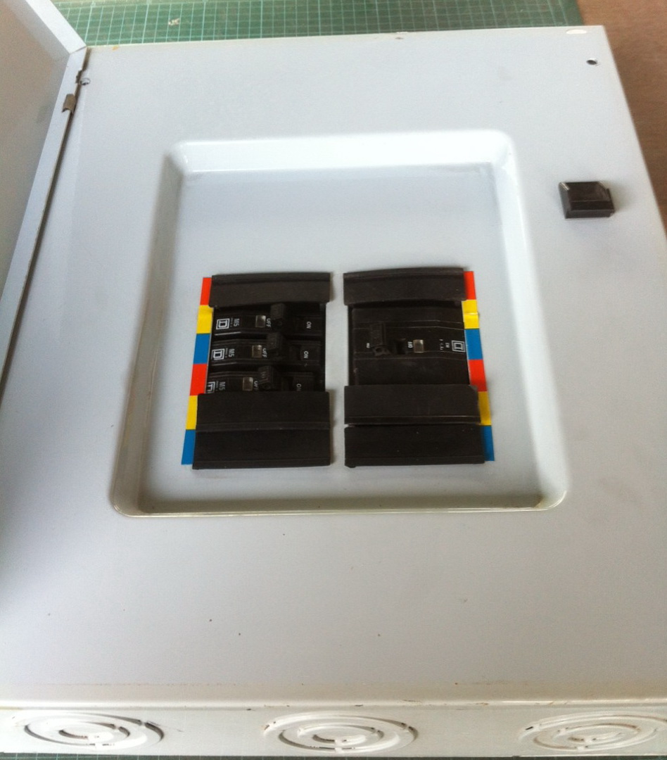 ขาย ลูกย่อย เซอร์กิต เบรกเกอร์ QOvs Circuit Breaker Schneider ชนิด 1-2-3 Pole มือสอง สภาพดี ราคาถูก รูปที่ 7