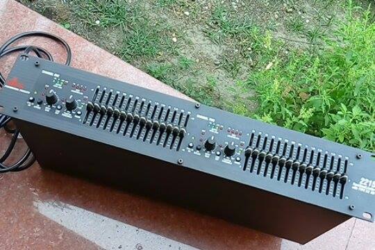 dbx 2215  EQUALYZER / LIMITER รูปที่ 6