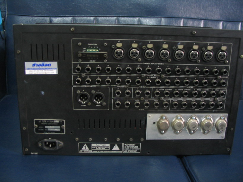 ROLAND M-16E Mixer 16 Channels รูปที่ 4