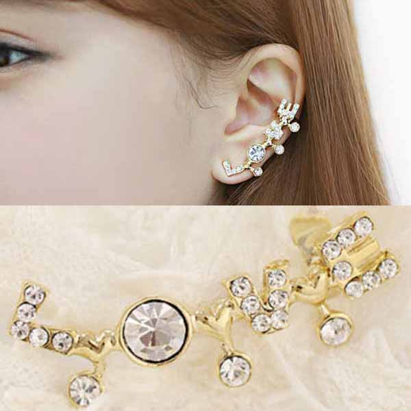ต่างหูคลิป แฟชั่นเกาหลีหนีบด้านข้างใบหูสวย Crystal Clip Ear Cuff LOVE Earring นำเข้า - พร้อมส่งW188 ราคา300บาท รูปที่ 1