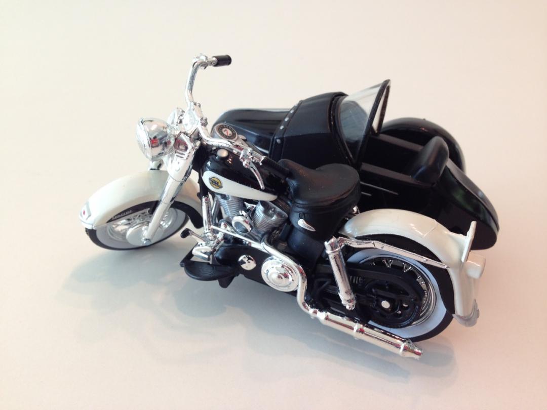 โมเดล HARLEY-DAVIDSON 3 ล้อ รูปที่ 3