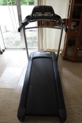 ต้องการขายลู่วิ่งออกกำลังกาย Johnson รุ่น Horizon Adventrun 2 plus