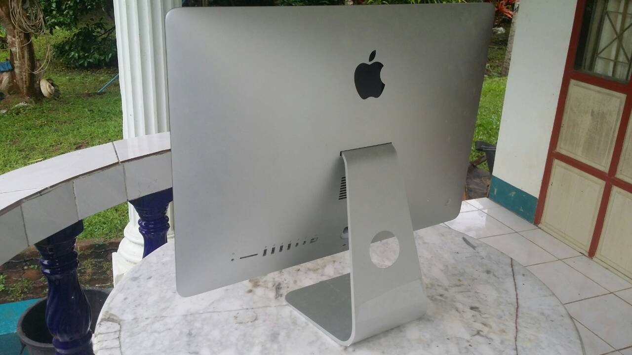iMac 21.5