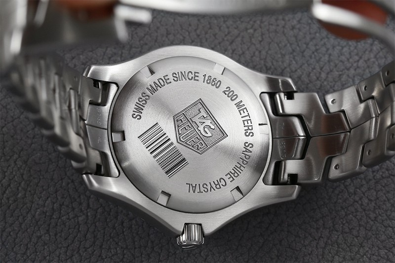 TAG HEUER LINK KING SIZE ของดี พิมพ์นิยม สภาพสวยน่าใช้ หลักขีด ขอบหมุนเทียบจับเวลาได้ สายแบบด้านล้วน สภาพสวย 95% Up รูปที่ 4