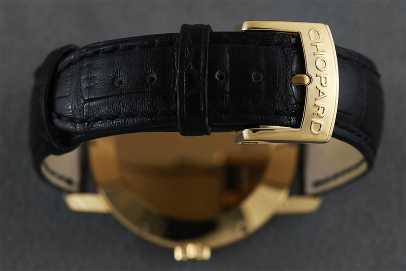 CHOPARD AUTOMATIC 18K GOLD Rare item ตัวเรือนทองคำแท้ สวยคลาสสิค Automatic แสดงวันที่ 18K ทองหนักรวม 74.25 กรัม รูปที่ 5