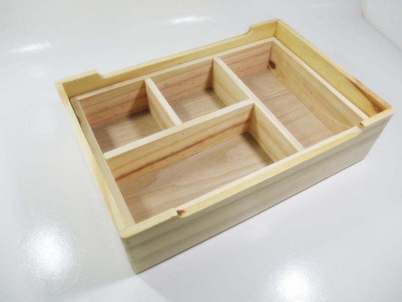 งานดิบถาดไม้สน ขนาด 20x30x9cm รูปที่ 4