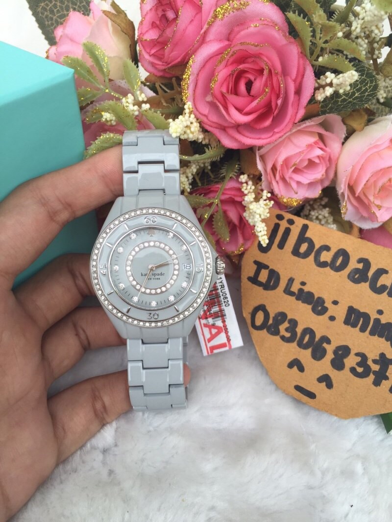 kate spade new york Women's 1YRU0620 Seaport Grand Crystal-Accented Stainless Steel Watch รูปที่ 2