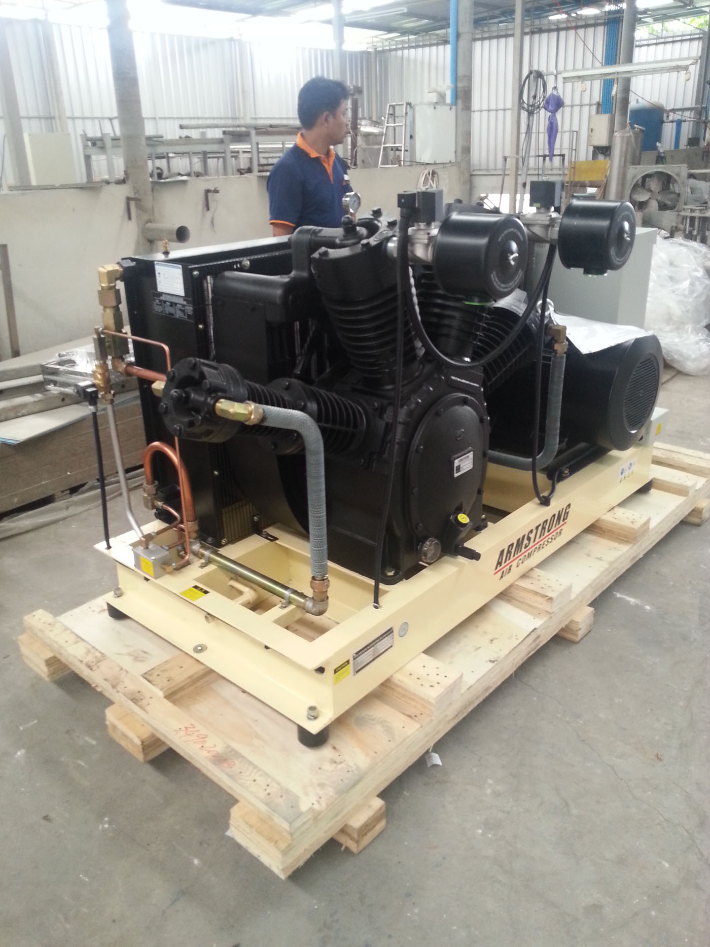 air compressor high pressure 40 bar ปั้มลมเเรงดันสูง 40  bar อีดีเอส รูปที่ 2