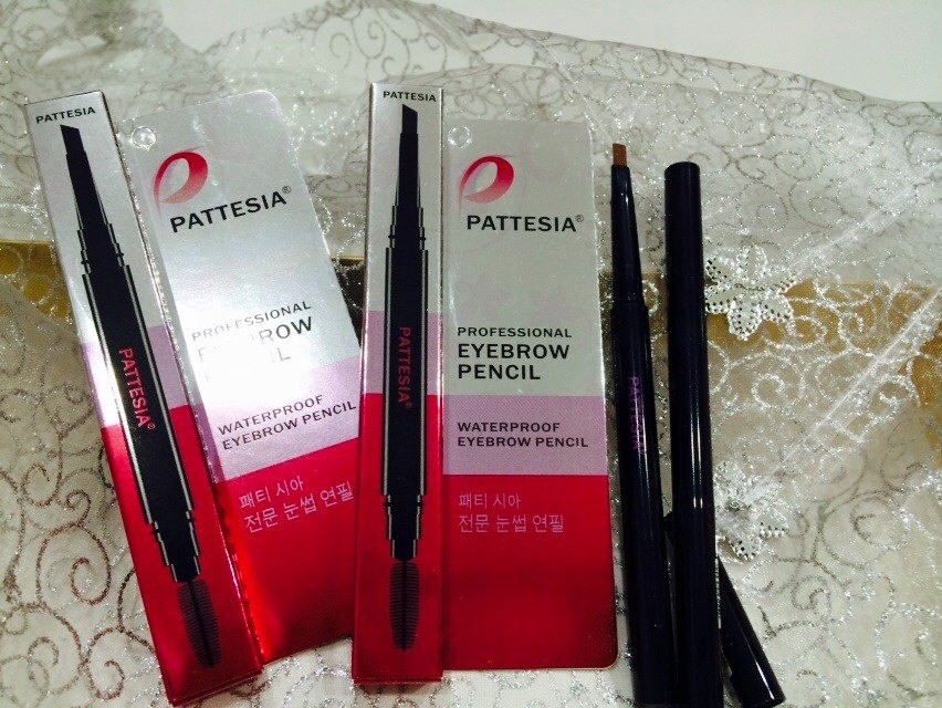 Profressional EyeBrows Pencil by Pattesia รูปที่ 1