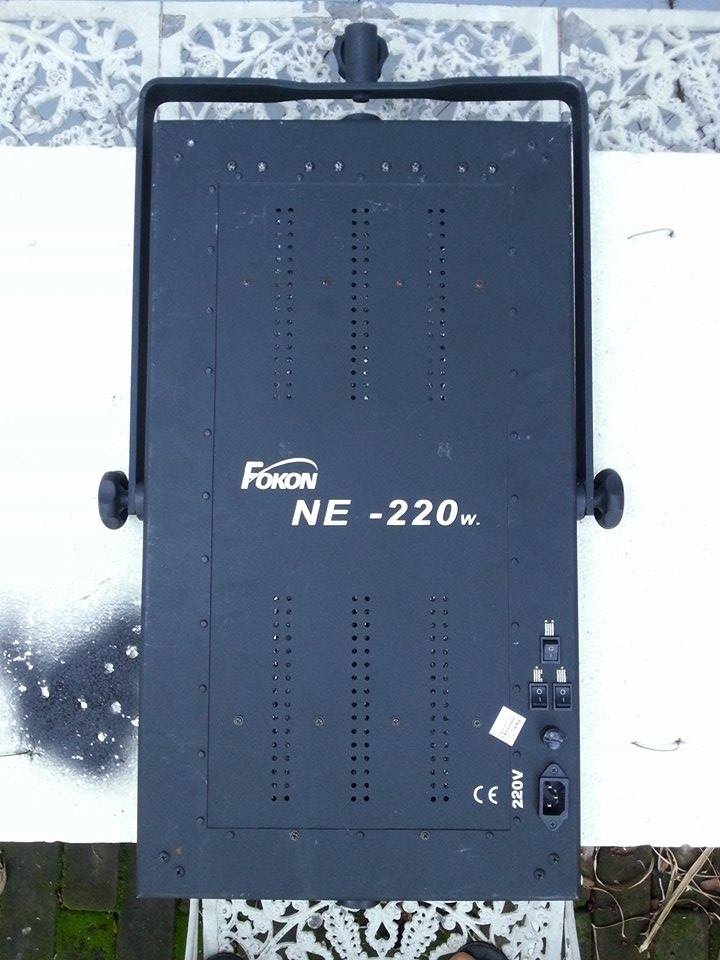 ไฟต่อเนื่อง จำนวน 4 ตัว Fokon NE-220 รูปที่ 7