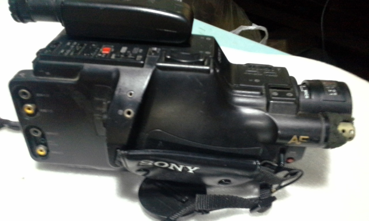 ขายกล้องวีดีโอ ccd-f300 รูปที่ 4