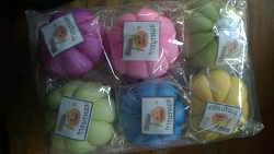 ฟักทอง ตุ๊กตาการบูรหอมและโดนัทมัดผม ขายส่ง ร้าน 20.- บาท รูปที่ 7
