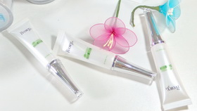 Perfect Firming Eye Gel ลดเลือนริ้วรอย  เติมเต็มความชุ่มชื้นให้กับผิวรอบดวงตา รูปที่ 1