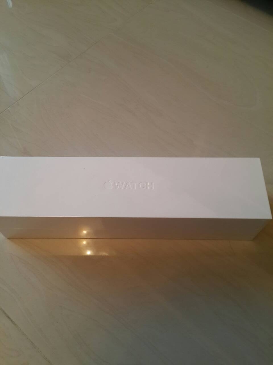 ขาย 10,000  ใหม่ Apple watch 38 mm white sport รูปที่ 2