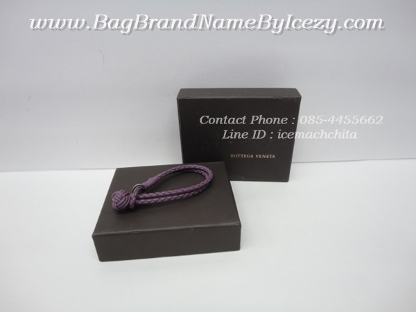กำไลข้อมือ Bottega Veneta ข้อมือหนังแท้ สินค้านำเข้าระดับ Hi-end คุณภาพดีที่สุด ((พร้อมส่ง)) รูปที่ 2