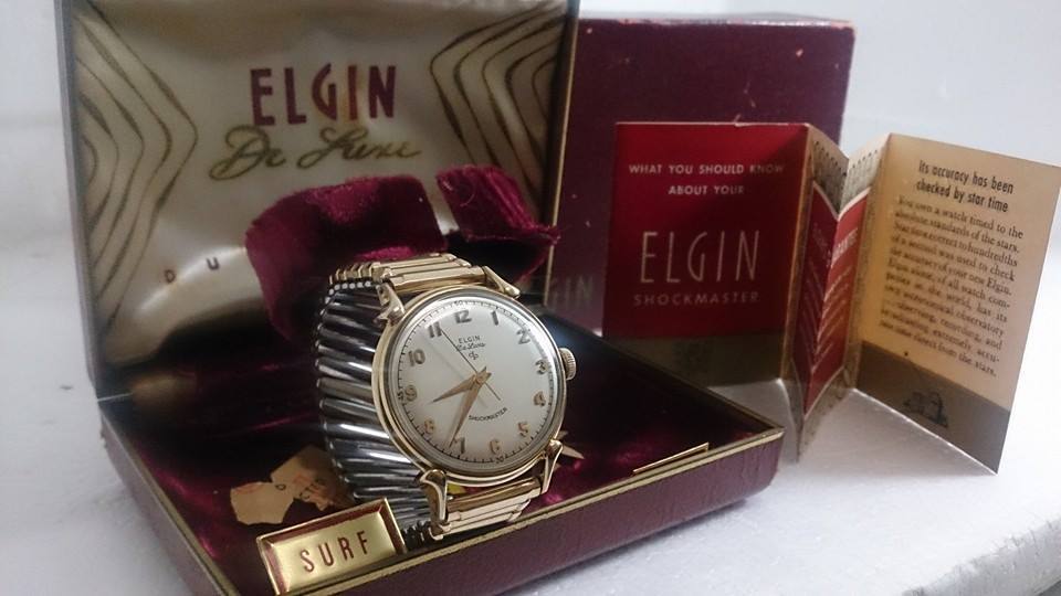 ขายนาฬิกาเก่าไขลานอายุ 60 ปีขึ้นไป Elgin De Luxe SHOCKMASTER ของแท้ ระบบไขลาน รูปที่ 1