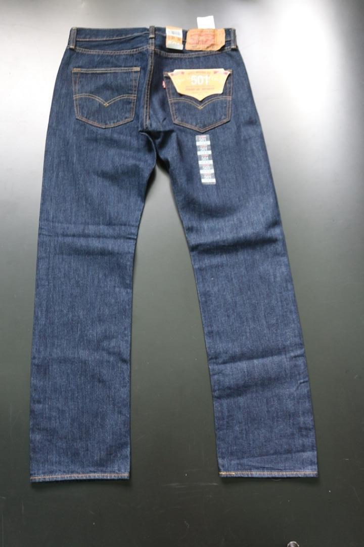 ยีนส์ Levis501กระดุมเงิน ของใหม่นำเข้า รูปที่ 3