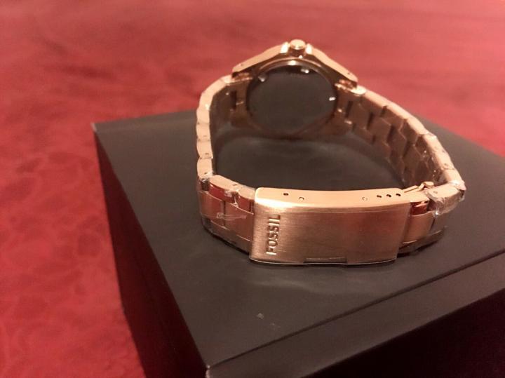 ขาย นาฬิกา Fossil แท้ 100 มือ1 ซีลยังอยู่ราคาเต็ม 6200 บาท ลดเหลื รูปที่ 6