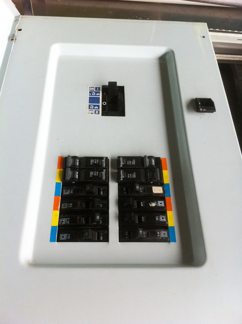 ขาย ตู้ เมน เบรกเกอร์ โหลดเซ็นเตอร์ ตู้ไฟ Main Breaker Load center สแควร์ดี square D สามเฟส รุ่น QO3 12-24G พร้อมเมนและลูกย่อย มือสอง รูปที่ 4