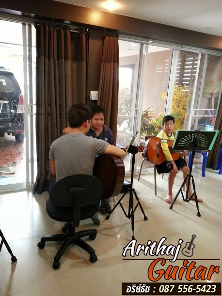 Guitar กีตาร์ สอนกีตาร์ เน้นสอนคุณภาพ ไม่เสียเวลา ใช้งานได้จริง โทร.0875565423 รูปที่ 5