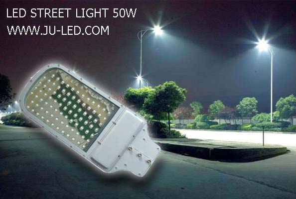 ไฟถนน LED 50W หลอดประหยัดไฟ เป็นหลอด LED ใช้แทนโคมไฟถนนแบบ fluorescent 2x36W ประหยัดไฟกว่า 60% ทนทาน อายุการใช้งานยาวนาน รูปที่ 1