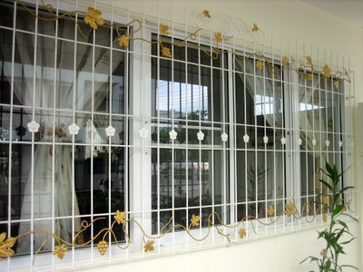 รับทำ-ติดตั้ง เหล็กดัดมุ้งลวด งานดีราคาถูก เหล็กคุณภาพสูง รูปที่ 4