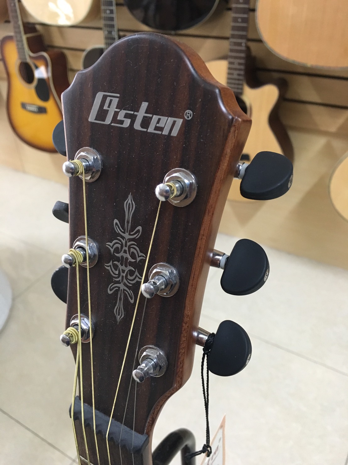 กีตาร์ Osten F250L รูปที่ 4