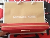 รูปย่อ กระเป๋าสตางค์ Michael Kors ของแท้ รูปที่3