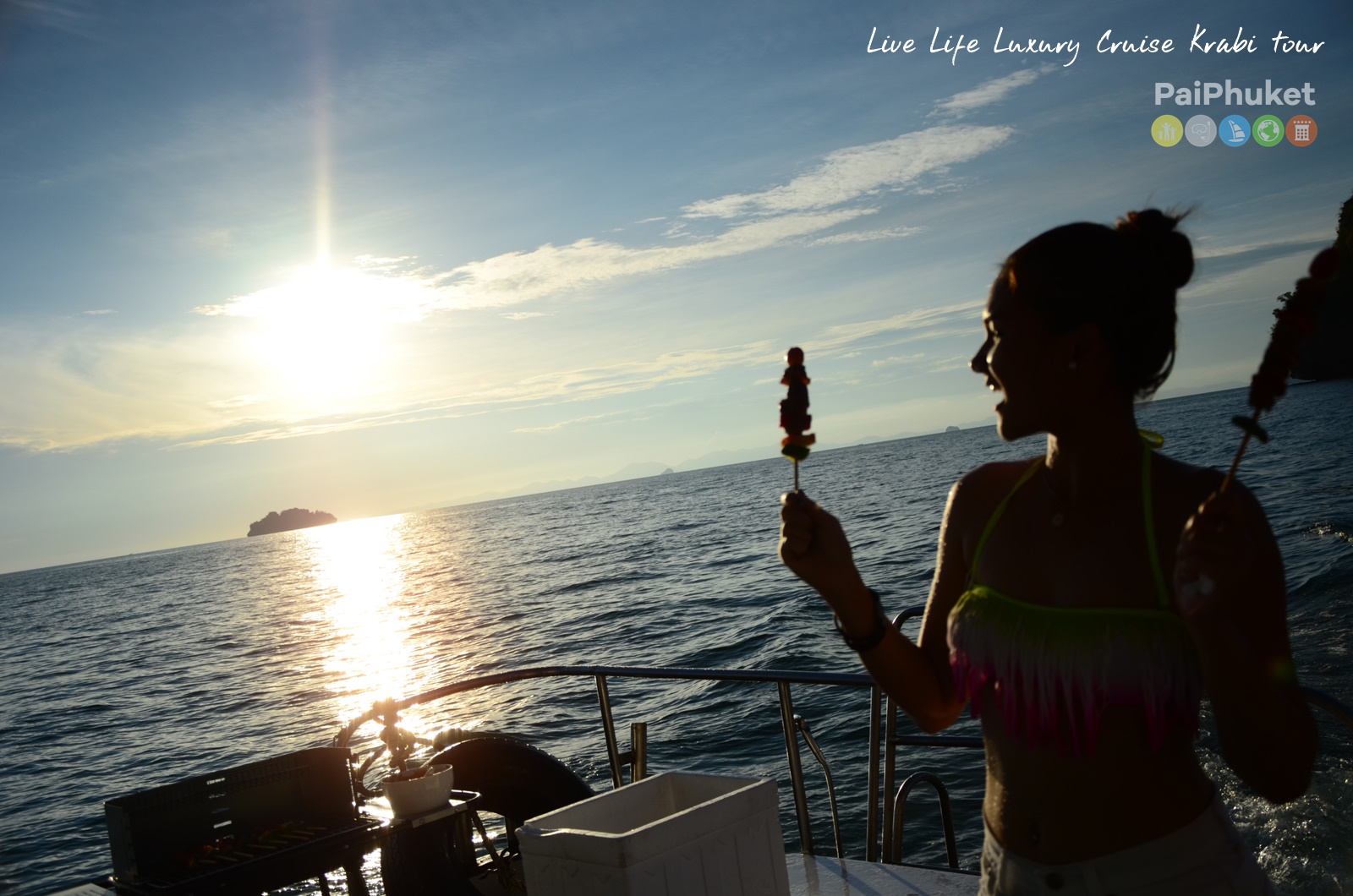 ทัวร์ชมพระอาทิตย์กับเรือสำราญ Live Life Luxury Sunset Cruise รูปที่ 4