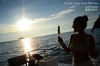 รูปย่อ ทัวร์ชมพระอาทิตย์กับเรือสำราญ Live Life Luxury Sunset Cruise รูปที่3