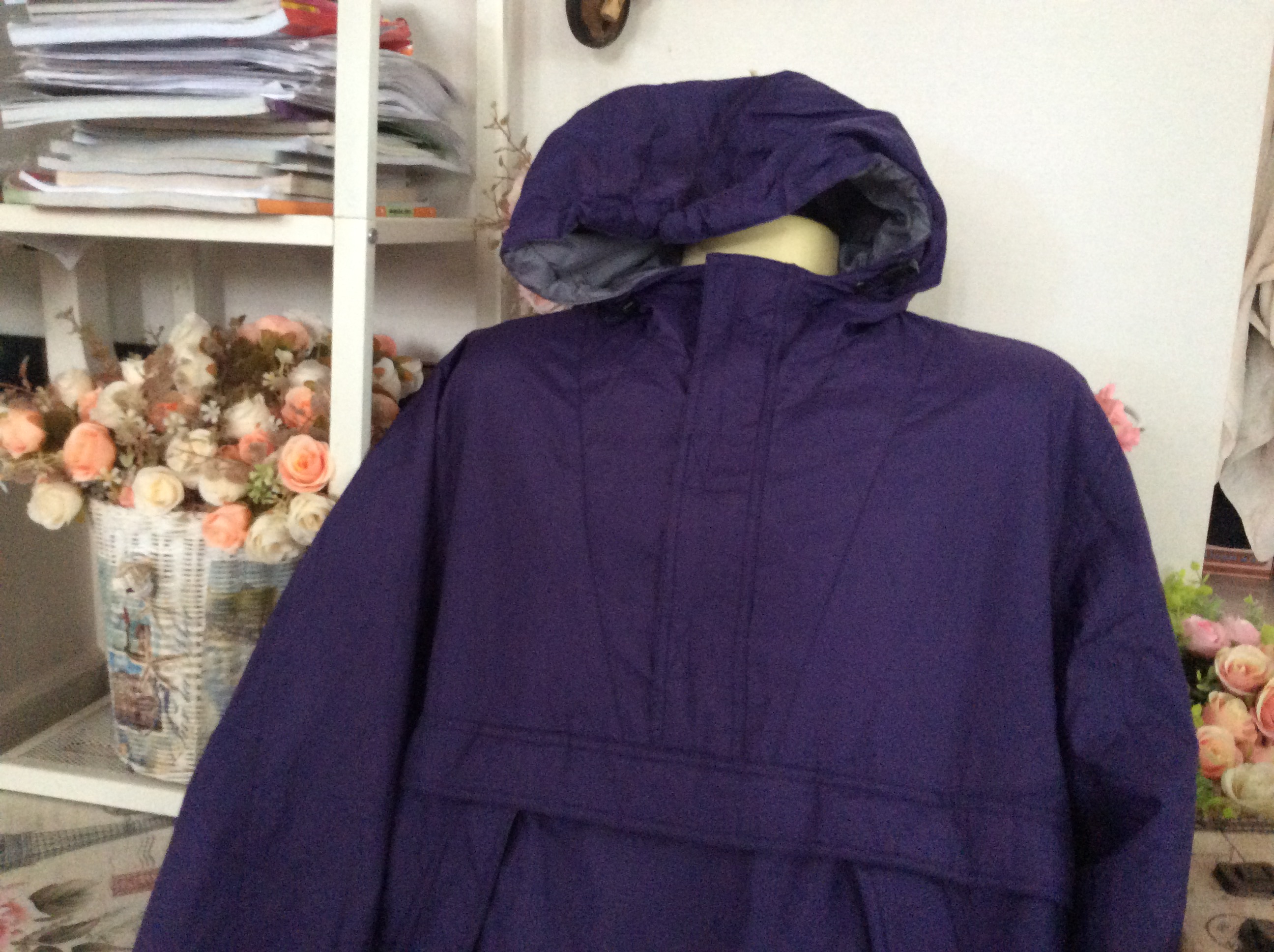 UNIQLO WIDE BREAKER jacket hoodie m เสื้อแจคเกตกันลมกันหนาวแบรนเนมจากญี่ปุ่นสภาพดีมากไซส์mยุโรปน่ะค่ะ รูปที่ 2
