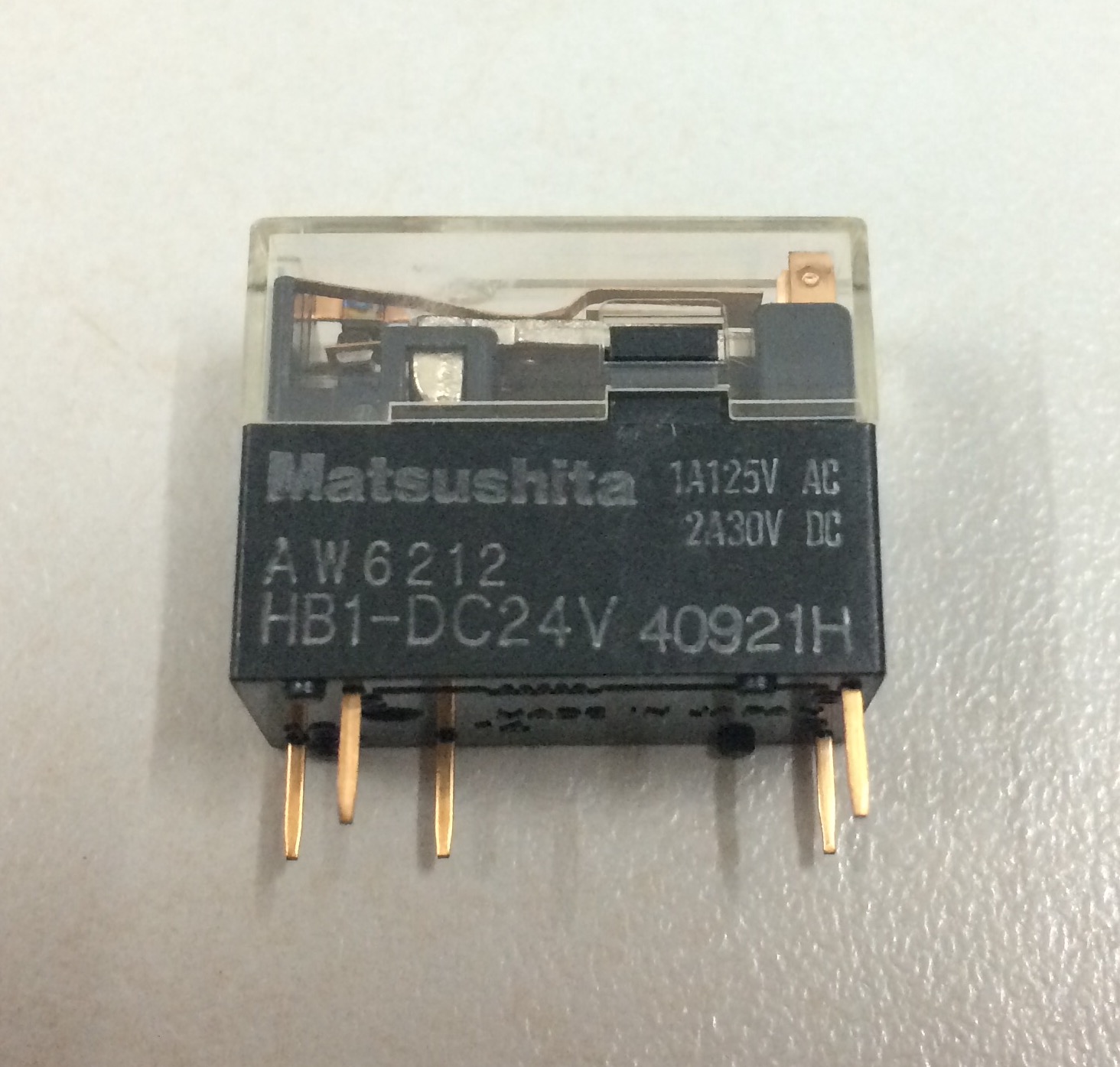 Matsushita Relay AW6212 รูปที่ 4
