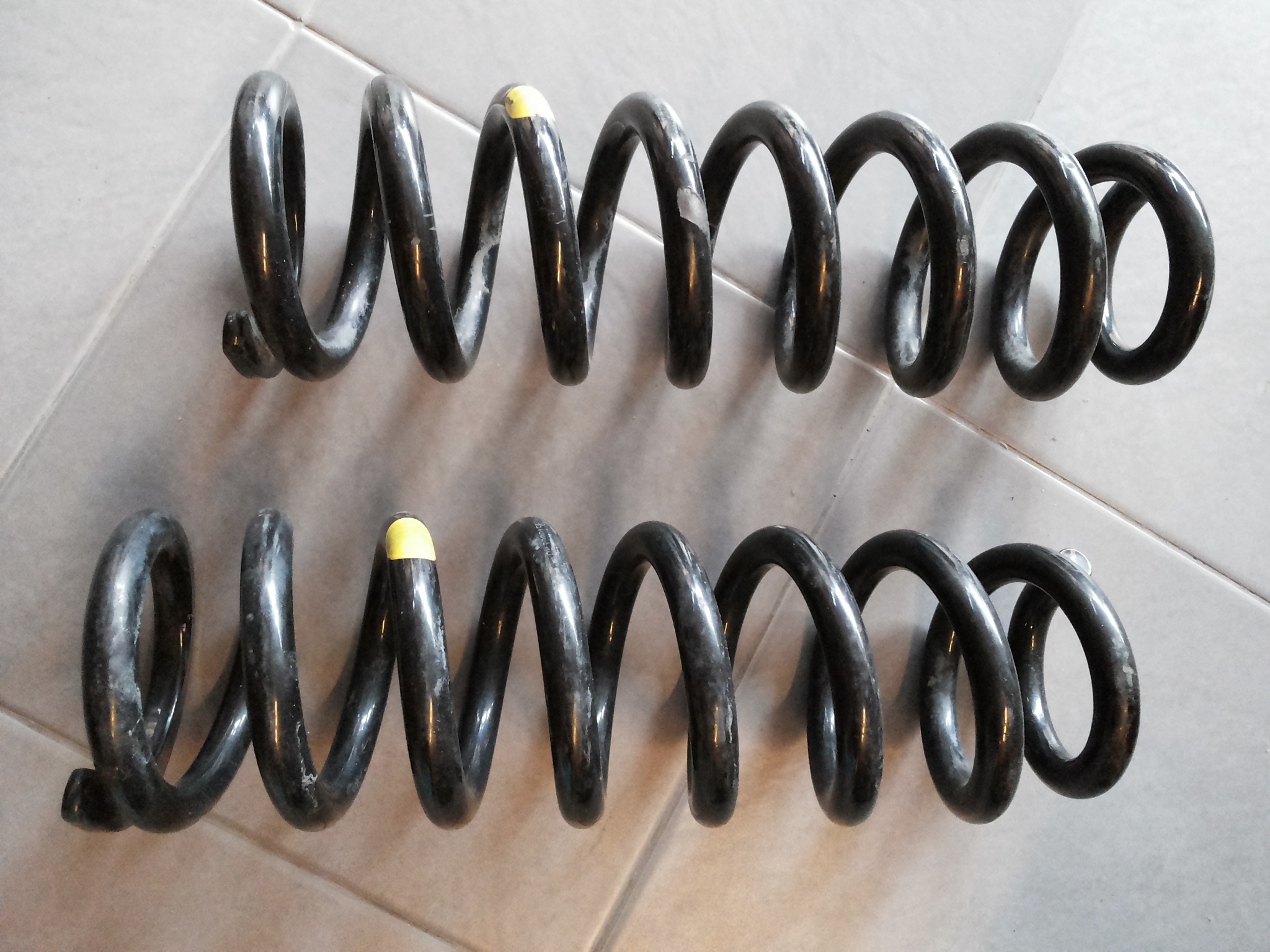 ขายสริงคู่หน้ารถวีโก้แชมป์ 4W4D สภาพดีราคาถูก รูปที่ 3