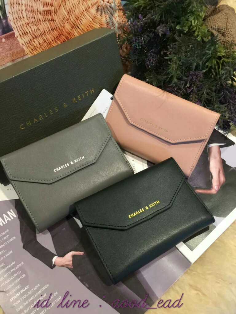 CHARLES KEITH Short Wallet รูปที่ 1