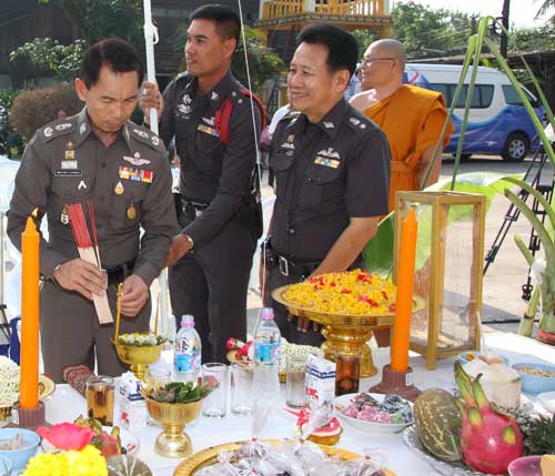 ขายมีดหมอเหล็กน้ำพี้ ยาวรวมด้าม 7 นิ้ว หลวงปู่คำบุ คุตฺตจิตฺโต วัดกุดชมภู หมายเลข 17 รูปที่ 7